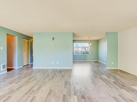 3rd image of 10430 Gravelly Lake Dr SW APT 32