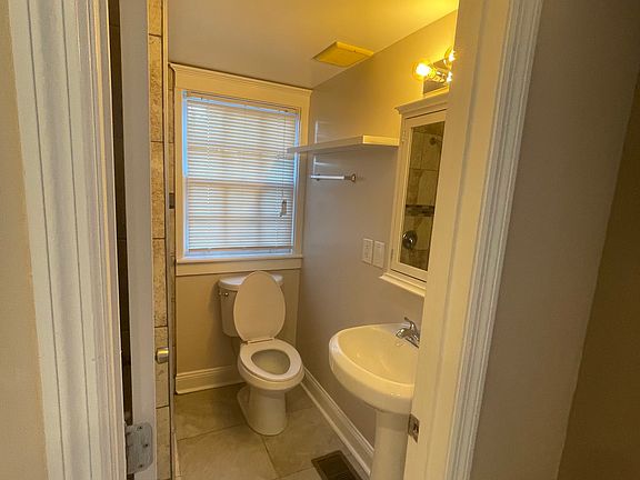 5th image of 417 E 36th St