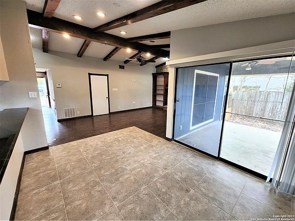 3rd image of 10247 Grand Mdw