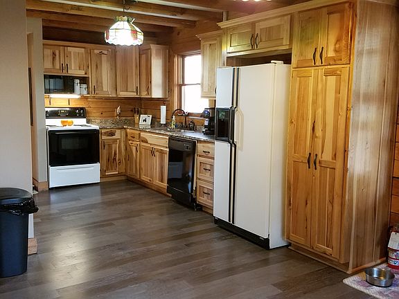 Newly renovated kitchen 