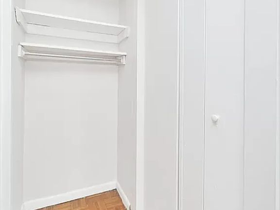 5th image of 337 W 43rd St APT 3E