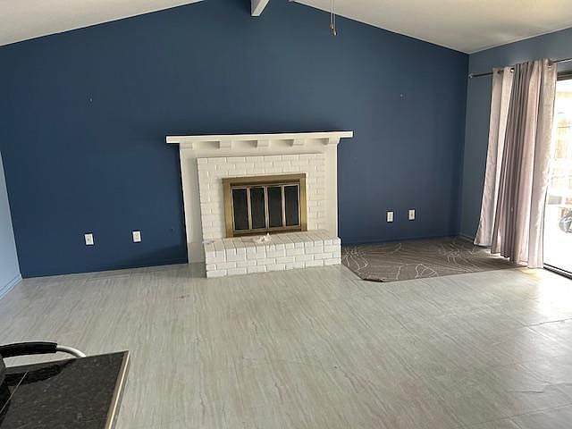 2nd image of 2544 Alder Glen Dr