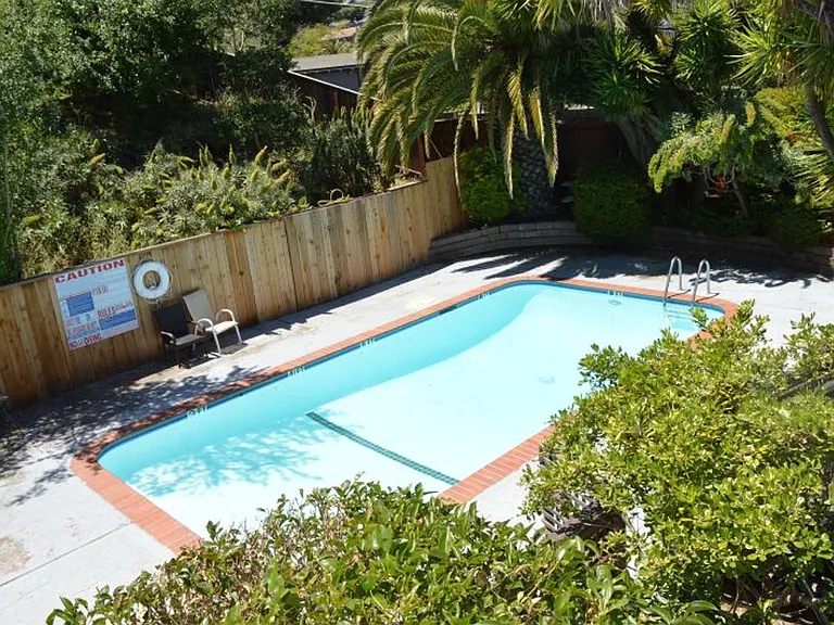 231 Corte Madera Ave — Photo 15