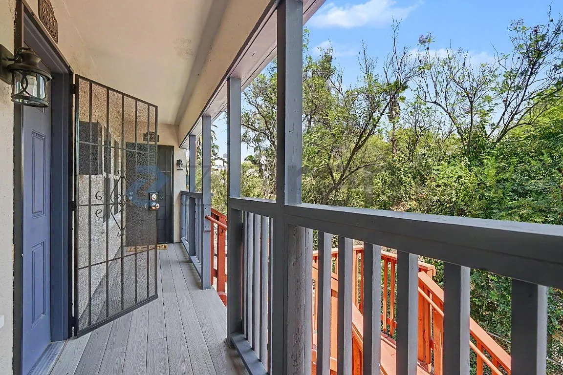 1 bed, 550 sqft, $1,650 — Photo 1