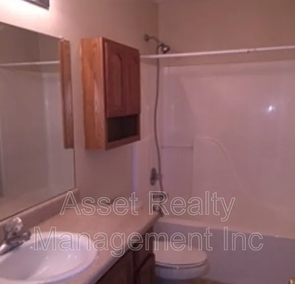 8212 Tangle Grove Ln — Photo 19