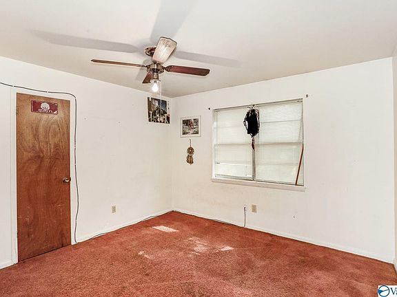 5th image of 110 Moontown Cir