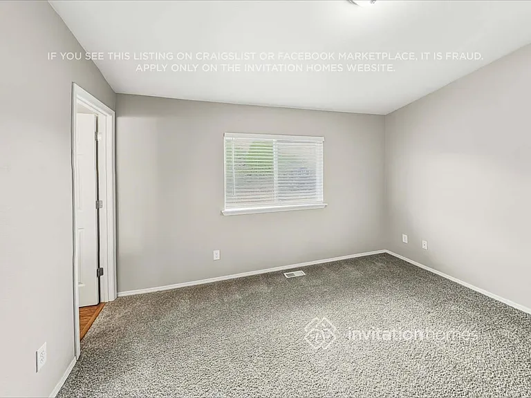 8018 Crown Ridge Blvd — Photo 11