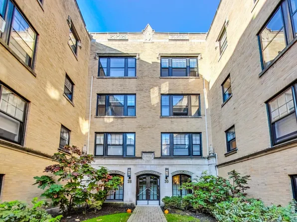 828 Michigan Ave APT D3, Evanston, IL 60202