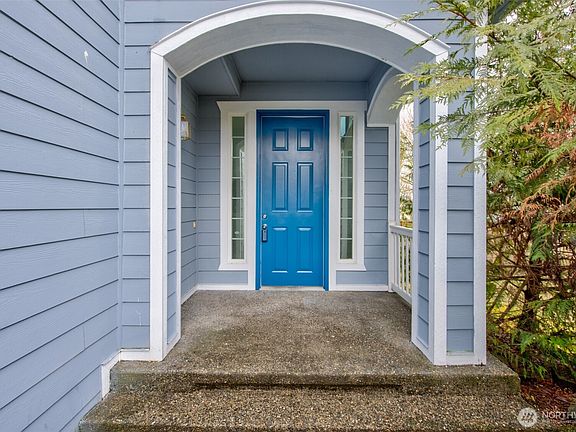 4th image of 17702 89th Avenue Ct E