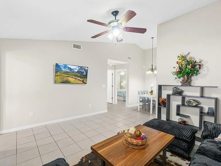 7 Zoffinger Pl — Photo 6