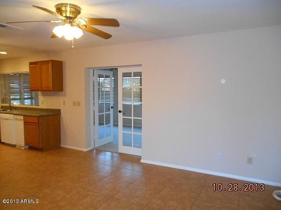 5th image of 4621 W Puget Ave
