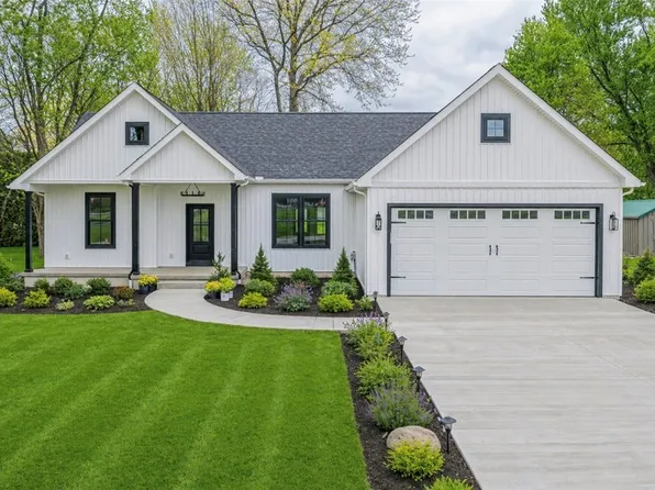 3154 Spiker Ln, Neshannock Township, PA 16105