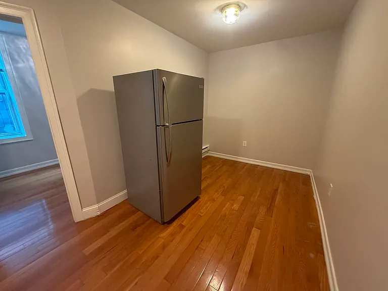5902-04 Madison St #12 — Photo 3