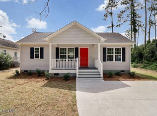 255 Cherry Road, Southport, NC 28461