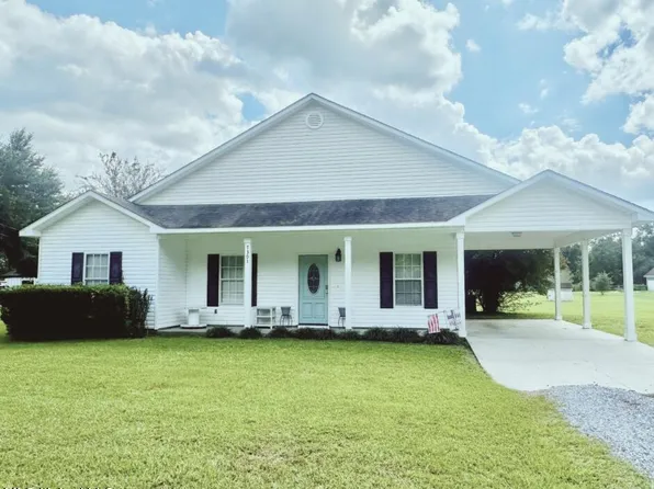 7301 Big Point Rd, Moss Point, MS 39562