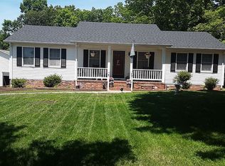 6051 Gladys Rd, Altavista, VA 24517