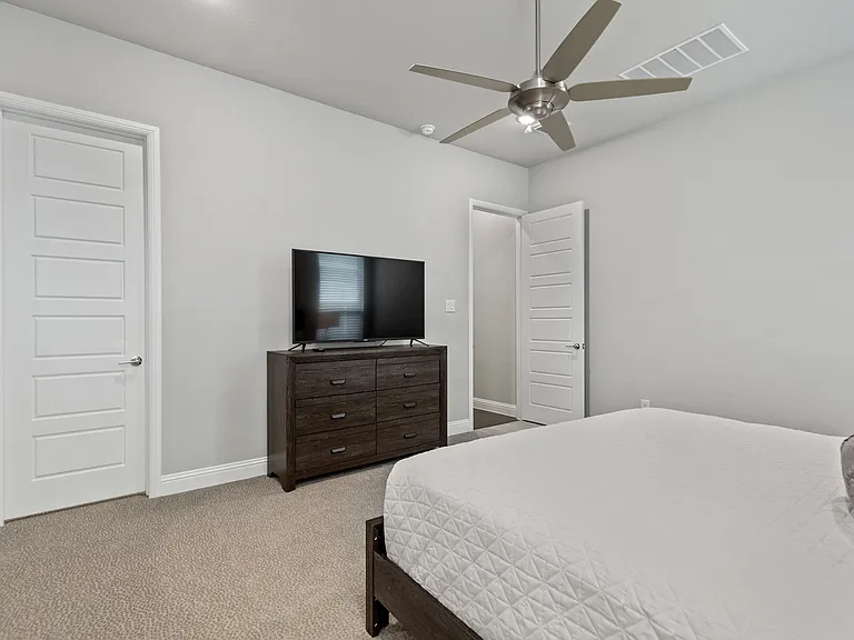 4875 Miles Way — Photo 19