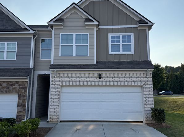 300 Stoneybrook Dr