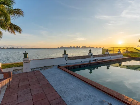 1680 S Treasure Dr, North Bay Village, FL 33141