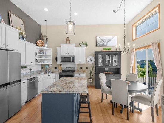 9739 Saint Andrews Dr, Elko New Market, MN 55020