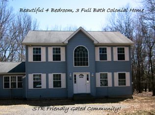 94 N Shore Dr, Albrightsville, PA 18210