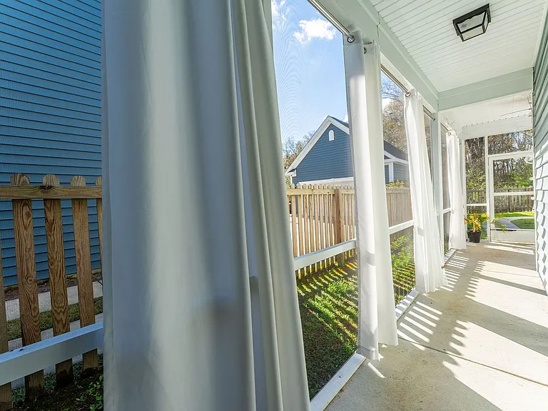 3257 Moonlight Dr — Photo 56