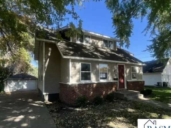 414 Main St W, Waterville, MN 56096