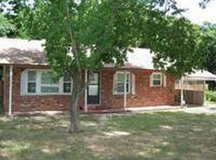 1919 Redmon Rd, Longview, TX 75602