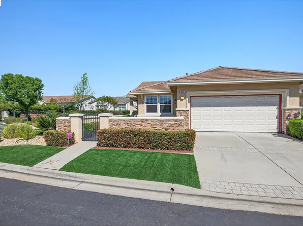 1606 Regent Dr, Brentwood, CA 94513