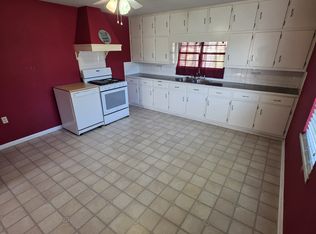 501 N Elm St, Beebe, AR 72012