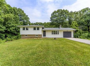 1640 Martin Dr, Decatur, IL 62521