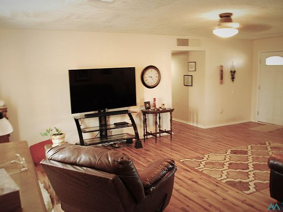 4th image of 1200 Lead St