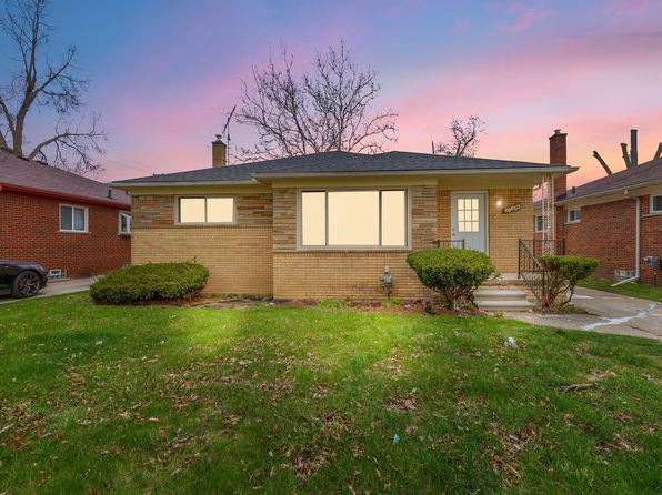 24340 Jerome St, Oak Park, MI 48237