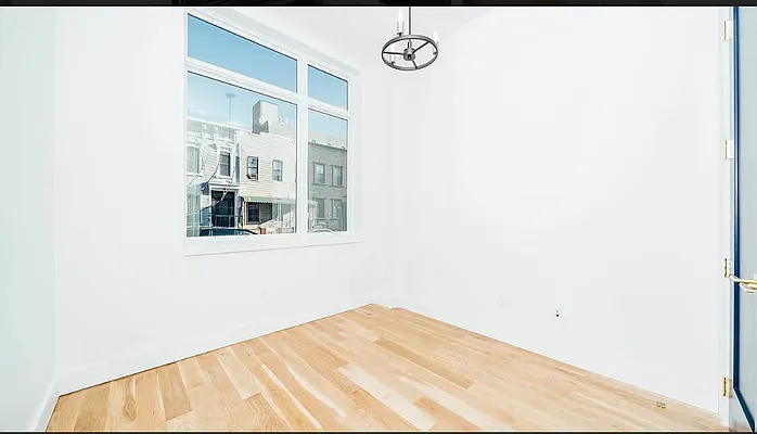 Rented by Space Link Realty | media 22