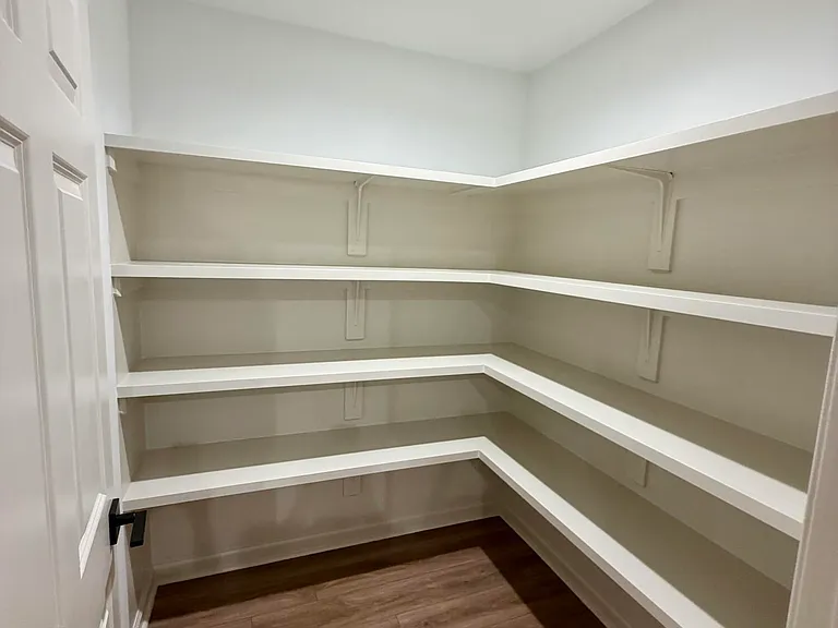 6735 Hill St — Photo 19