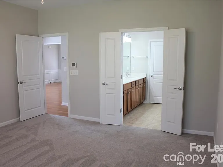 17534 Hawks View Dr — Photo 18