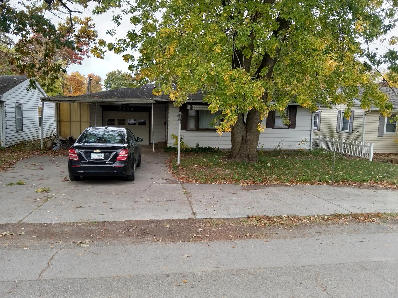 2 bed, 964 sqft, $850 — Photo 1