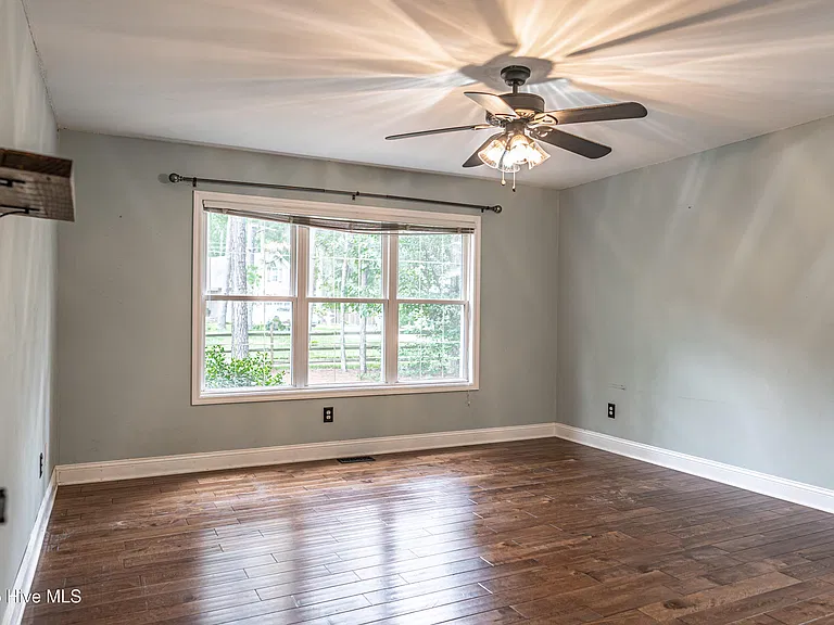 104 Juniper Creek Blvd — Photo 20