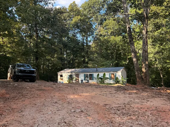 29 Spruell Bridge Ct, Temple, GA 30179