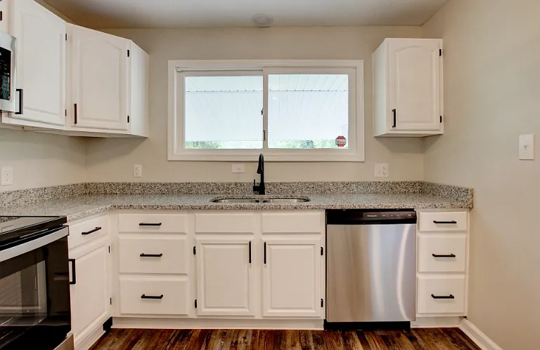 2024 Lintwood Dr — Photo 15