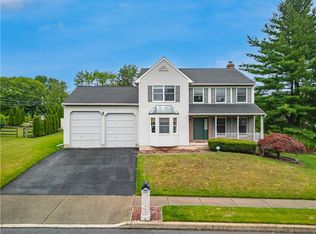 4480 Jasmine Dr, Bethlehem, PA 18020