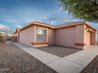 1310 N Falcon Ridge Dr, Pima County, AZ 85745