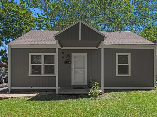 819 S Huttig Ave, Independence, MO 64053