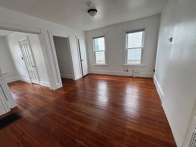 540 Church St #1 — Photo 6