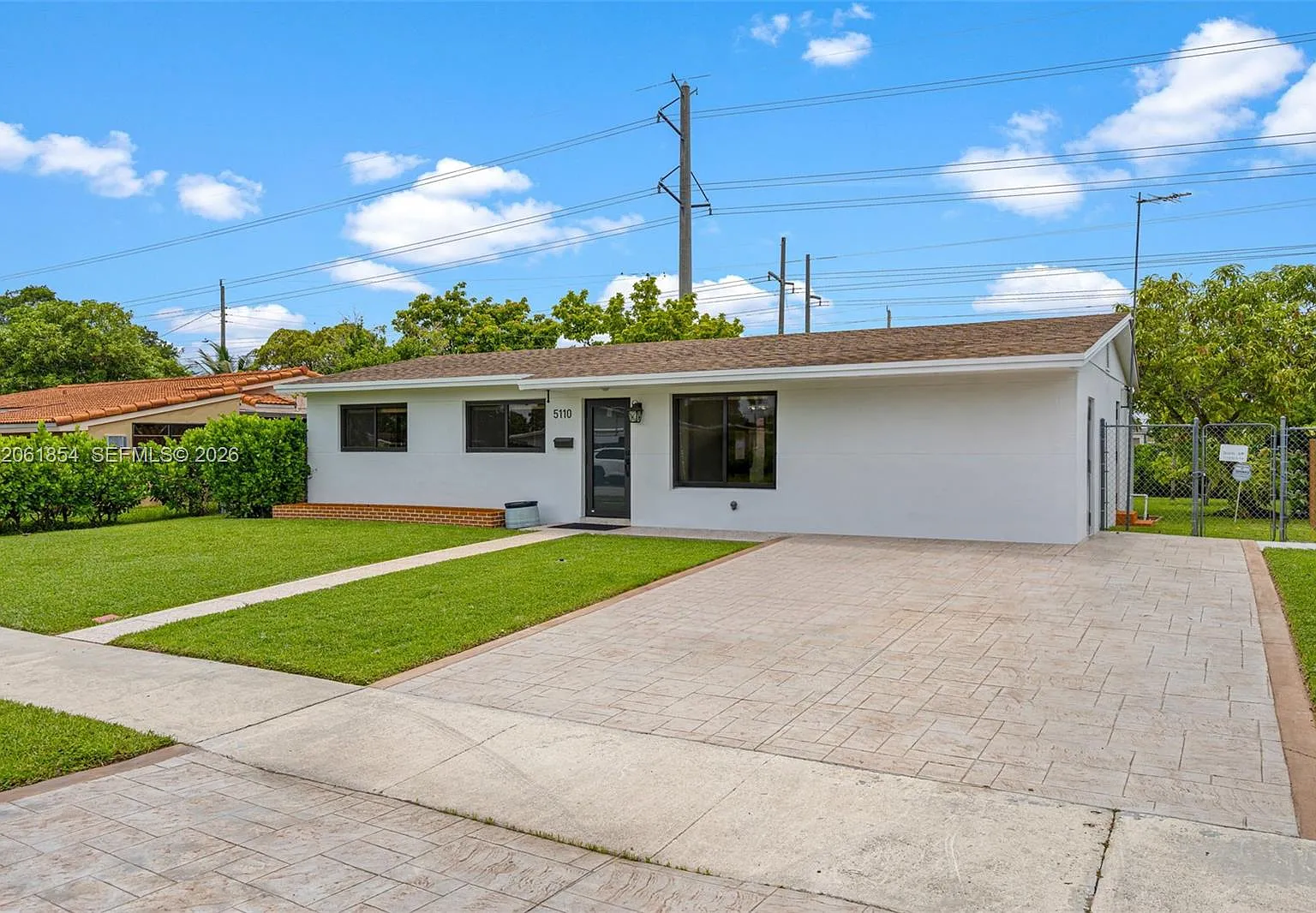Heftler Homes Sec 3 — Photo 2