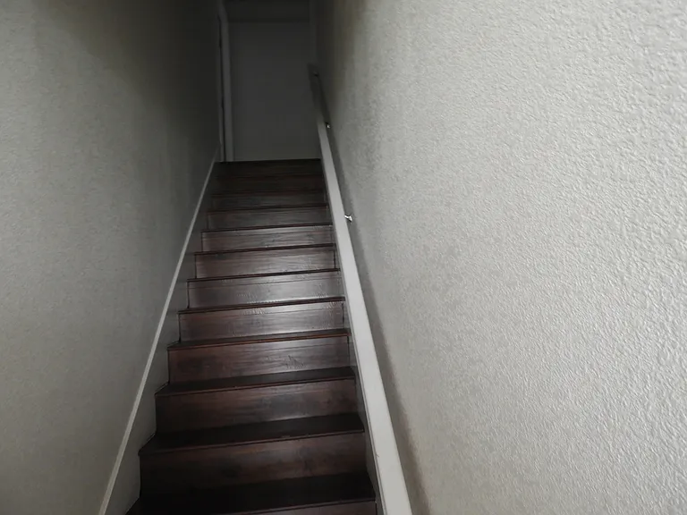 1327 G St — Photo 2