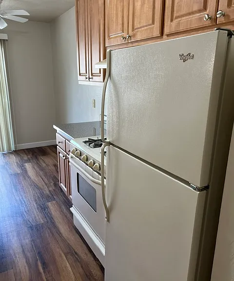 3515 Chestnut Ave #18-19 — Photo 17
