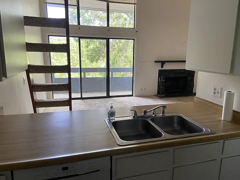 13992 E Stanford Cir #M9 — Photo 5