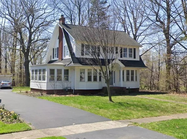 751 Seneca Pkwy, Rochester, NY 14613