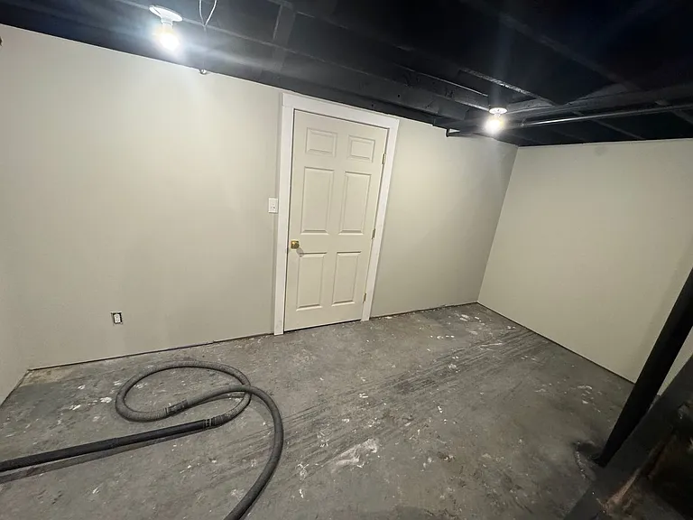 6317 Pleasant Dr — Photo 38